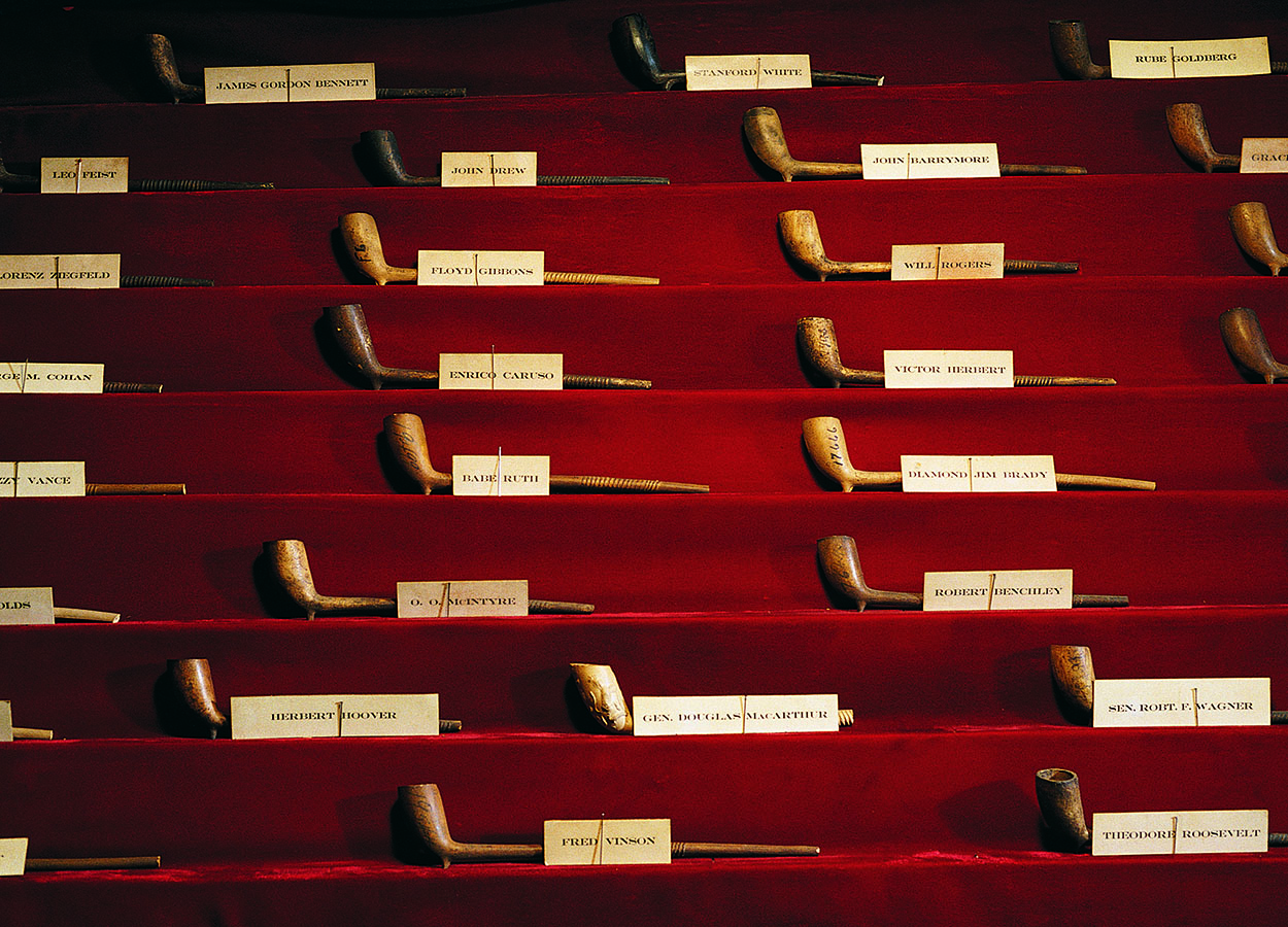 Keens Pipe Display